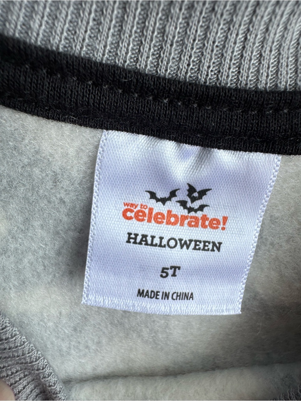 Kids Ghost Camo Sweatshirt & Jogger Set - Gray Black White 5T Halloween - Picture 9 of 10